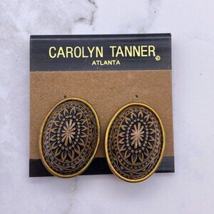 Vintage Carolyn Tanner Oval Mandala style clip on earrings Brown black